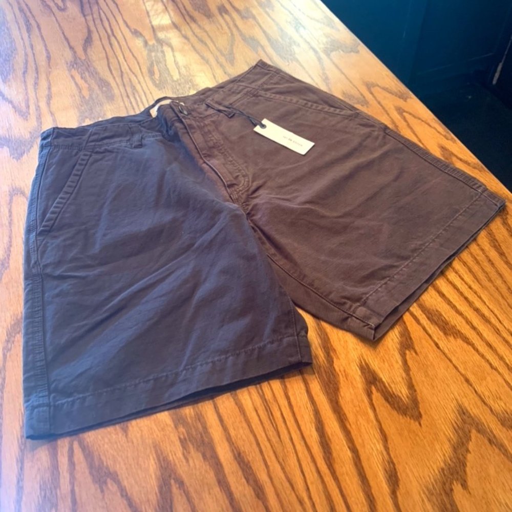 Taylor Stitch - The Morse Short in Dark Charcoal Linen